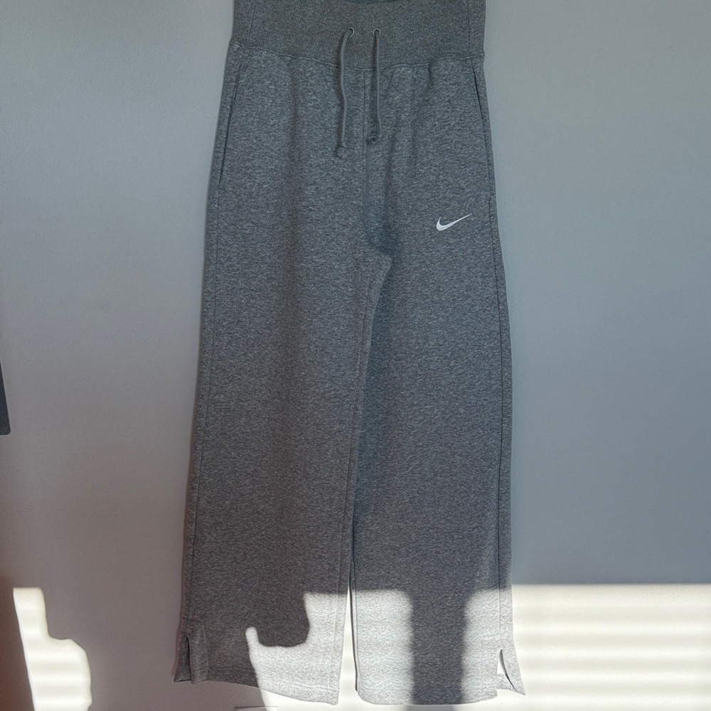 Nike Heather Gray wide leg sweatpants